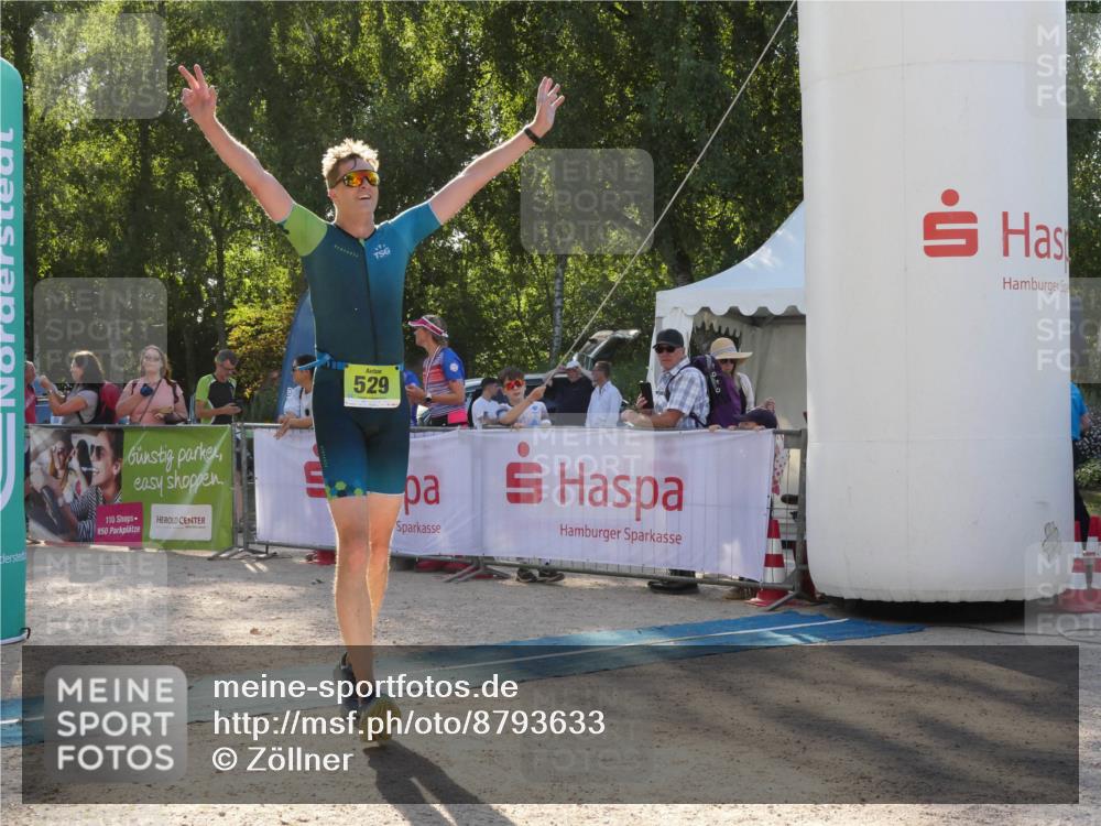 07.09.2025 - 19. Norderstedt Triathlon Zöllner http://msf.ph/oto/8793633 07.09.2025 16:38:22 Ziel 529, 1068, 1554 meine-sportfotos.de