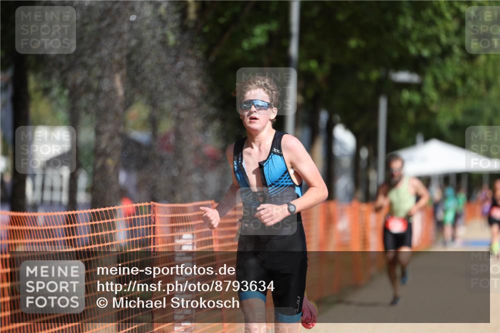07.09.2025 - 19. Norderstedt Triathlon Michael Strokosch http://msf.ph/oto/8793634 07.09.2025 11:49:00 Laufen 196, 1171, 1355, 1394 meine-sportfotos.de