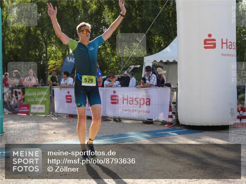 07.09.2025 - 19. Norderstedt Triathlon Zöllner http://msf.ph/oto/8793636 07.09.2025 16:38:22 Ziel 529, 1068, 1554 meine-sportfotos.de