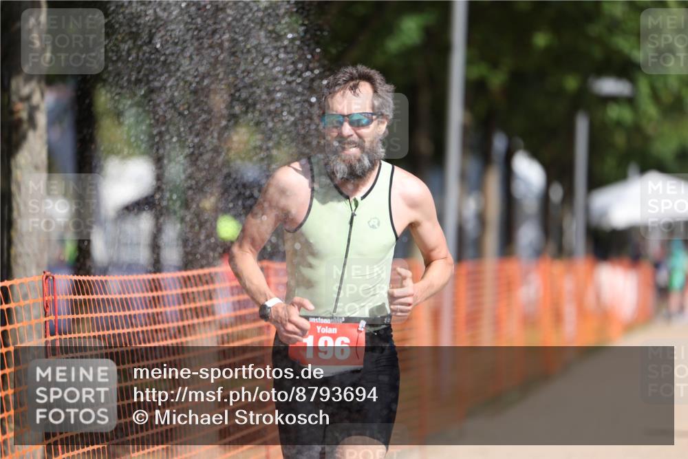 07.09.2025 - 19. Norderstedt Triathlon Michael Strokosch http://msf.ph/oto/8793694 07.09.2025 11:49:04 Laufen 196, 1171, 1355, 1394 meine-sportfotos.de