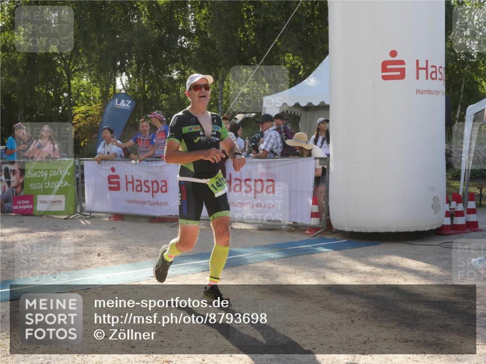 07.09.2025 - 19. Norderstedt Triathlon Zöllner http://msf.ph/oto/8793698 07.09.2025 16:38:49 Ziel 536, 917, 1481 meine-sportfotos.de