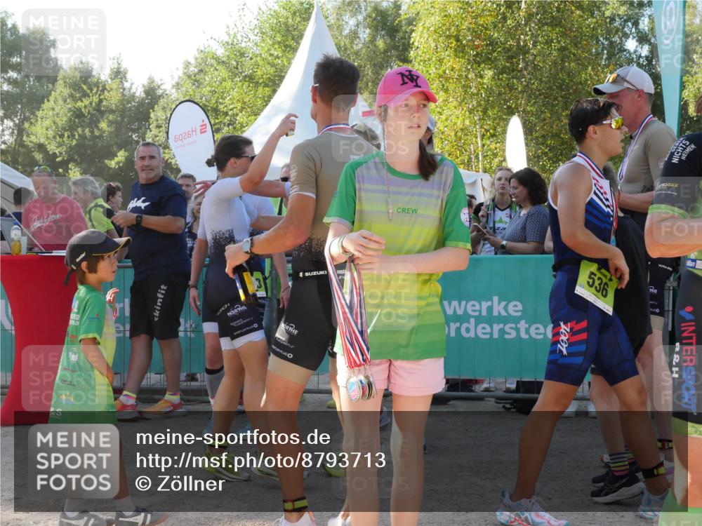 07.09.2025 - 19. Norderstedt Triathlon Zöllner http://msf.ph/oto/8793713 07.09.2025 16:38:59 Ziel 1070, 1625 meine-sportfotos.de