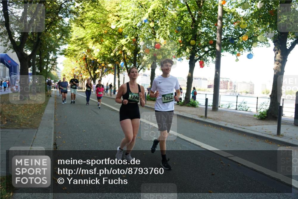 07.09.2025 - BARMER Alsterlauf Yannick Fuchs http://msf.ph/oto/8793760 07.09.2025 11:41:26 Laufen 1248, 1252 meine-sportfotos.de