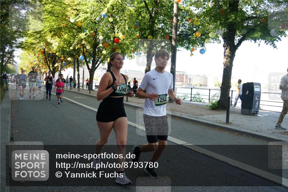 07.09.2025 - BARMER Alsterlauf Yannick Fuchs http://msf.ph/oto/8793780 07.09.2025 11:41:27 Laufen 113, 123, 1204, 1248, 1252 meine-sportfotos.de