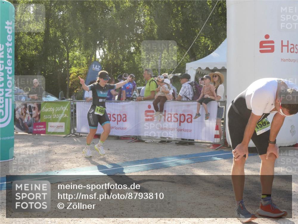 07.09.2025 - 19. Norderstedt Triathlon Zöllner http://msf.ph/oto/8793810 07.09.2025 16:40:17 Ziel 1485, 1582 meine-sportfotos.de