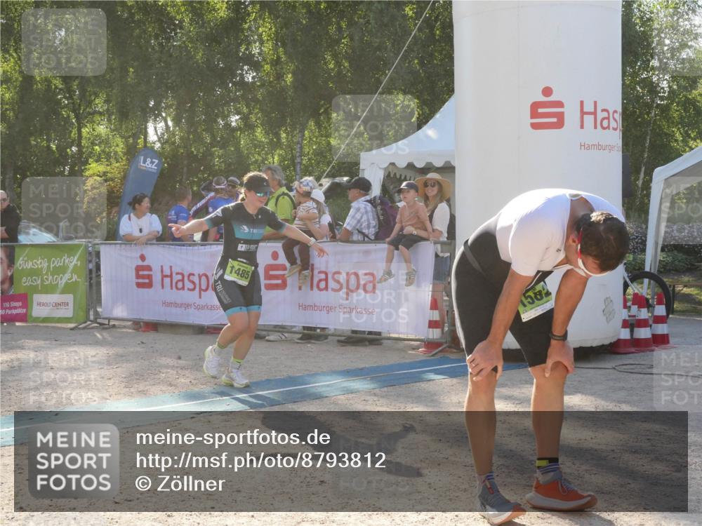 07.09.2025 - 19. Norderstedt Triathlon Zöllner http://msf.ph/oto/8793812 07.09.2025 16:40:18 Ziel 1485, 1582 meine-sportfotos.de
