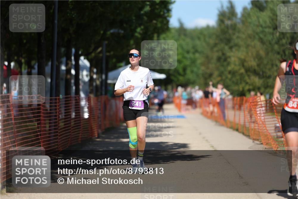 07.09.2025 - 19. Norderstedt Triathlon Michael Strokosch http://msf.ph/oto/8793813 07.09.2025 13:44:57 Laufen 328, 341, 841 meine-sportfotos.de