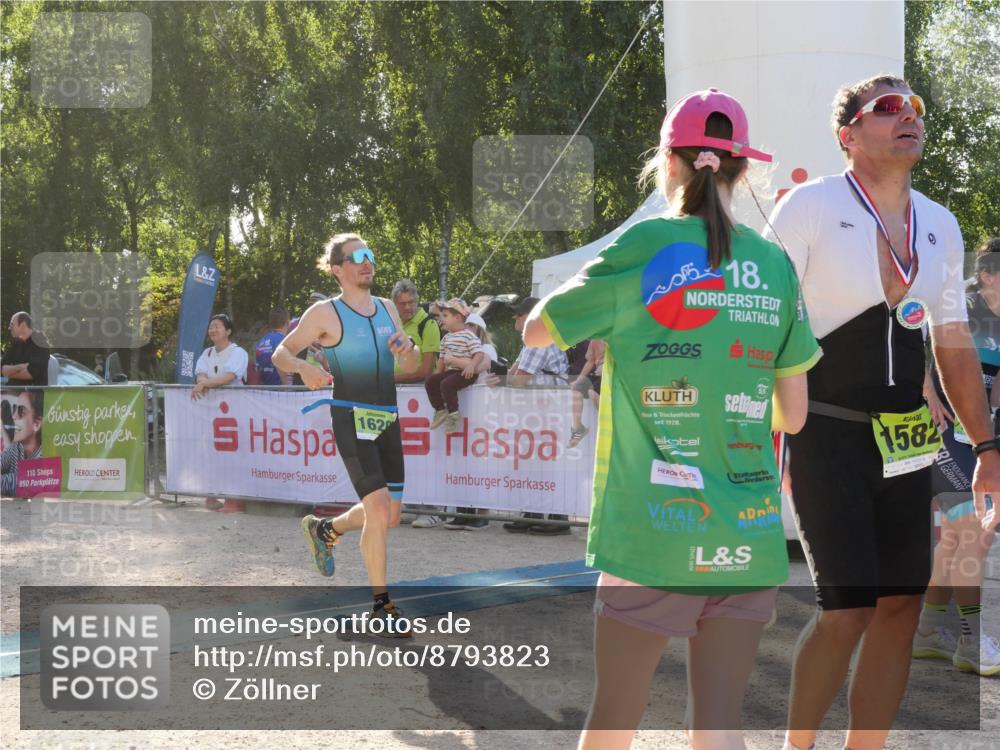 07.09.2025 - 19. Norderstedt Triathlon Zöllner http://msf.ph/oto/8793823 07.09.2025 16:40:25 Ziel 1620 meine-sportfotos.de