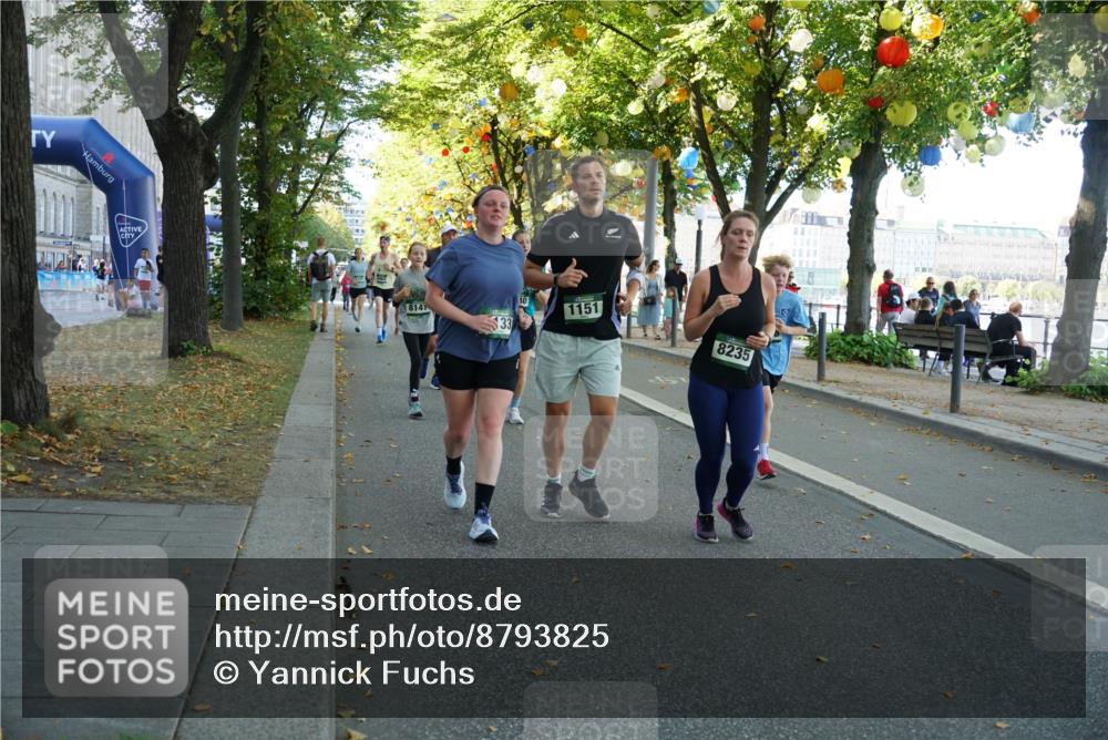07.09.2025 - BARMER Alsterlauf Yannick Fuchs http://msf.ph/oto/8793825 07.09.2025 11:41:30 Laufen 8141, 1151, 33, 8235 meine-sportfotos.de