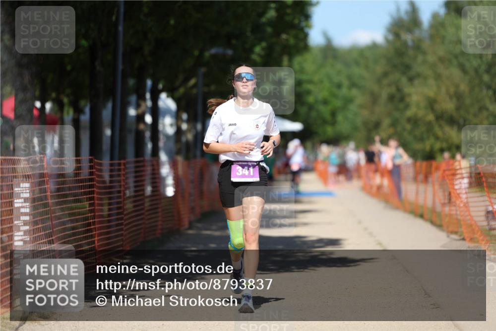 07.09.2025 - 19. Norderstedt Triathlon Michael Strokosch http://msf.ph/oto/8793837 07.09.2025 13:44:58 Laufen 328, 341, 841 meine-sportfotos.de