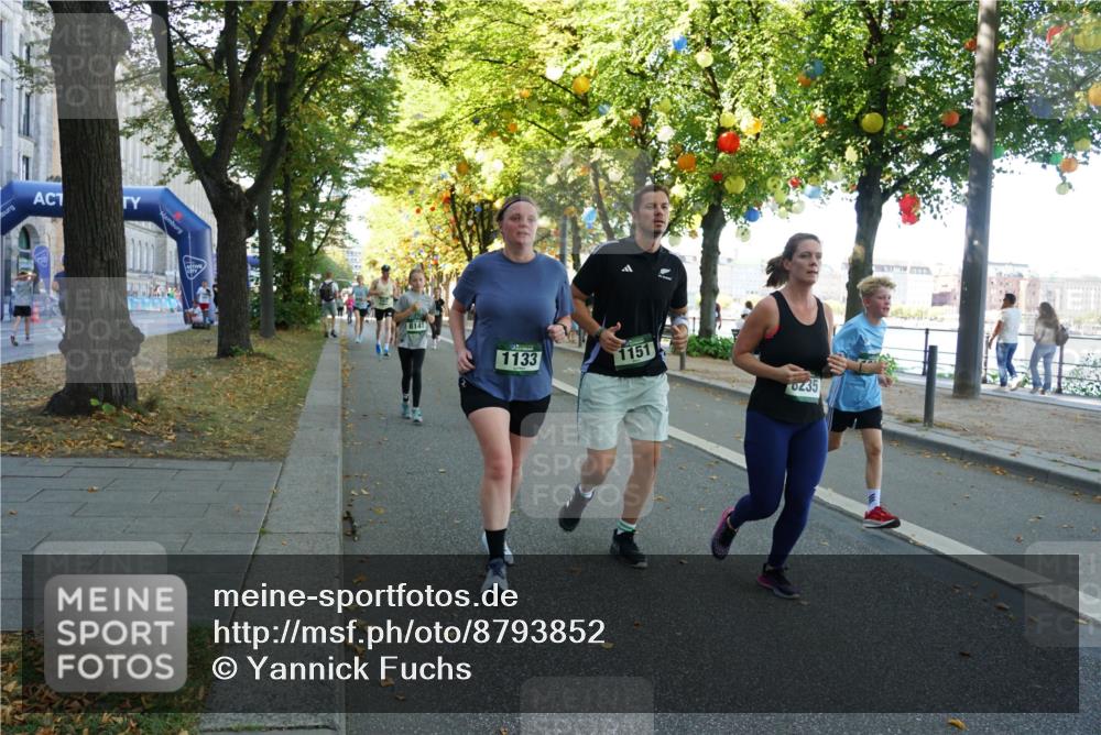 07.09.2025 - BARMER Alsterlauf Yannick Fuchs http://msf.ph/oto/8793852 07.09.2025 11:41:32 Laufen 8141, 1133, 1151, 6235 meine-sportfotos.de
