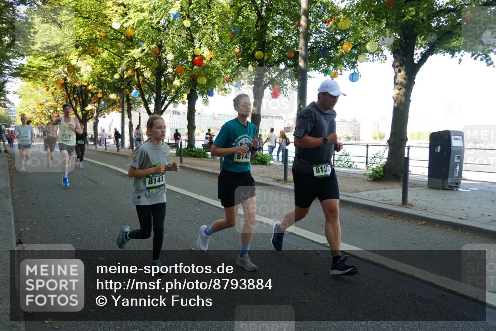 07.09.2025 - BARMER Alsterlauf Yannick Fuchs http://msf.ph/oto/8793884 07.09.2025 11:41:34 Laufen 1107, 8462, 8141, 13, 8140, 8131 meine-sportfotos.de