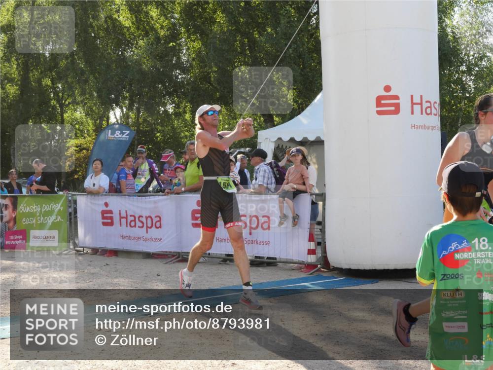 07.09.2025 - 19. Norderstedt Triathlon Zöllner http://msf.ph/oto/8793981 07.09.2025 16:42:19 Ziel 459, 1561 meine-sportfotos.de