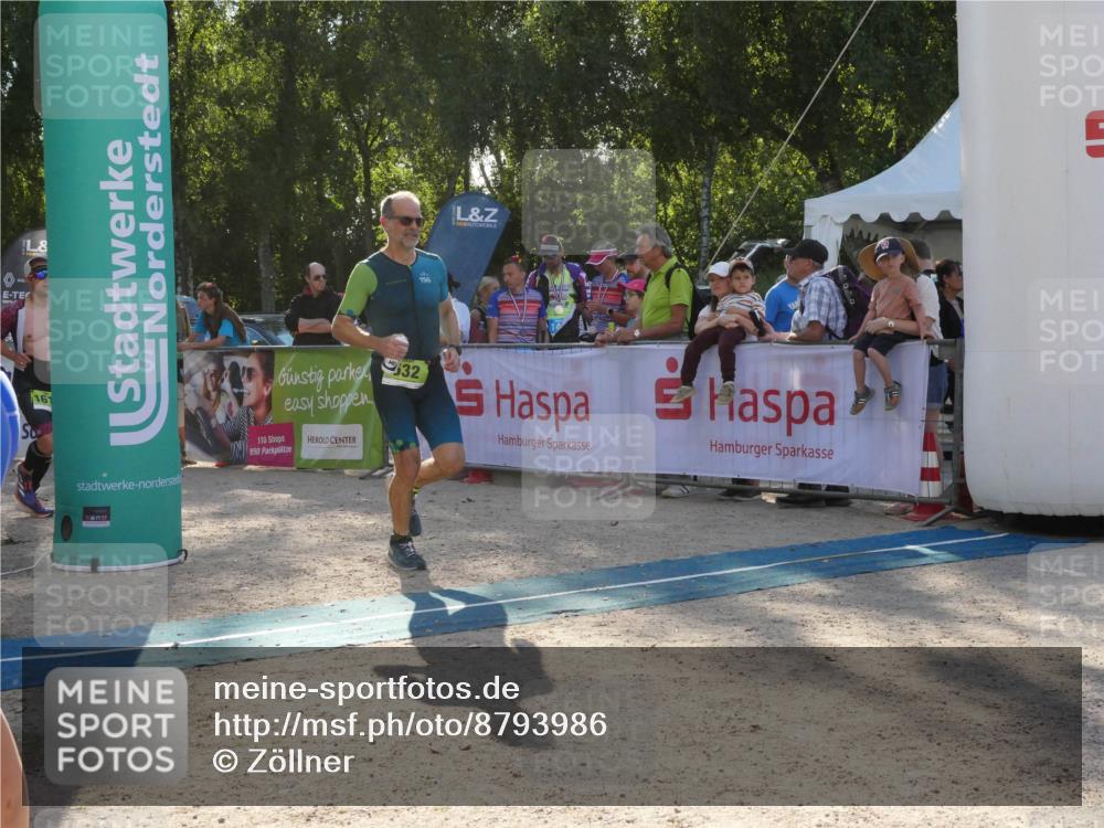 07.09.2025 - 19. Norderstedt Triathlon Zöllner http://msf.ph/oto/8793986 07.09.2025 16:42:30 Ziel 532, 1612 meine-sportfotos.de