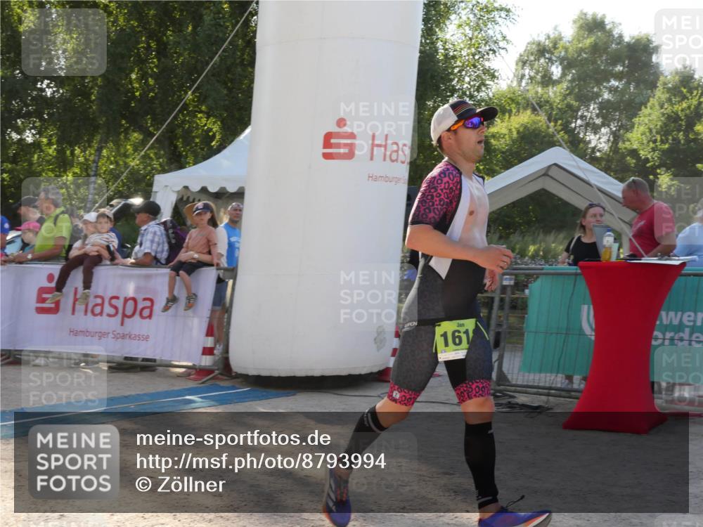 07.09.2025 - 19. Norderstedt Triathlon Zöllner http://msf.ph/oto/8793994 07.09.2025 16:42:32 Ziel 532, 1612 meine-sportfotos.de