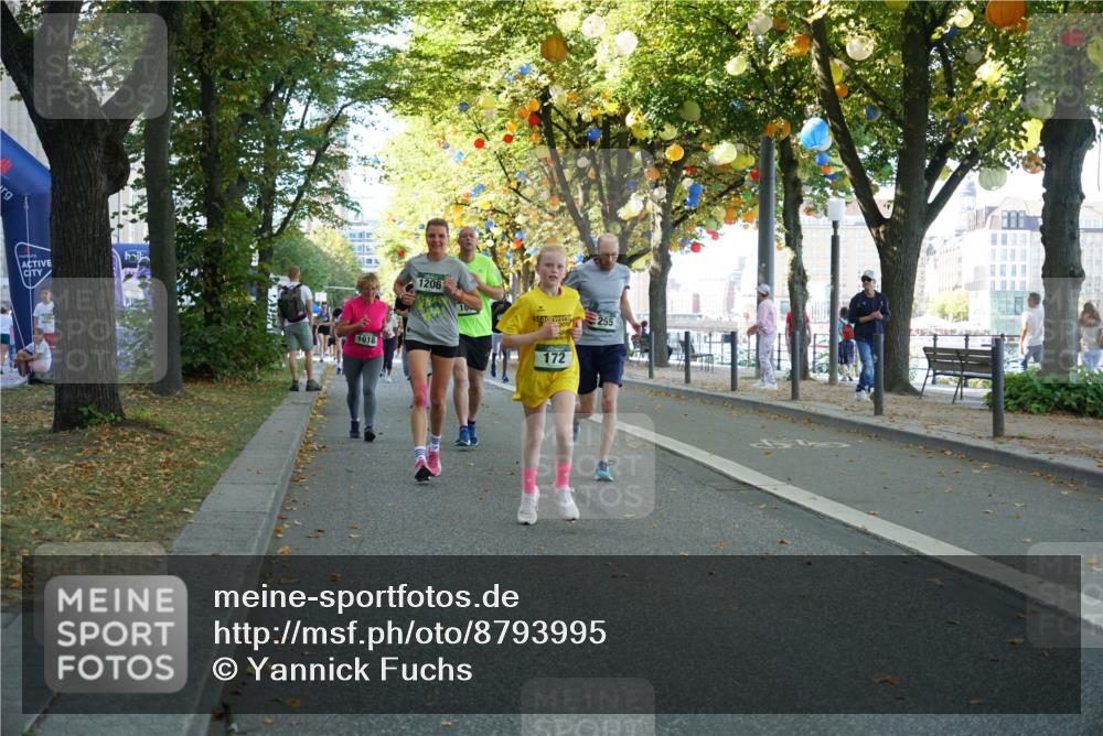 07.09.2025 - BARMER Alsterlauf Yannick Fuchs http://msf.ph/oto/8793995 07.09.2025 11:41:46 Laufen 1018, 1206, 10, 255, 172 meine-sportfotos.de