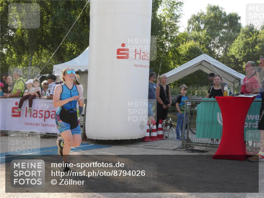 07.09.2025 - 19. Norderstedt Triathlon Zöllner http://msf.ph/oto/8794026 07.09.2025 16:43:06 Ziel 516, 1075 meine-sportfotos.de