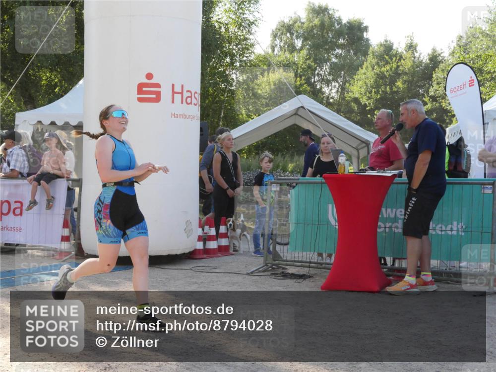 07.09.2025 - 19. Norderstedt Triathlon Zöllner http://msf.ph/oto/8794028 07.09.2025 16:43:06 Ziel 516, 1075 meine-sportfotos.de