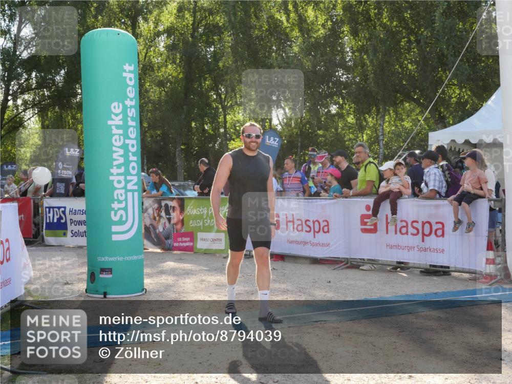 07.09.2025 - 19. Norderstedt Triathlon Zöllner http://msf.ph/oto/8794039 07.09.2025 16:43:15 Ziel 1049, 1544 meine-sportfotos.de