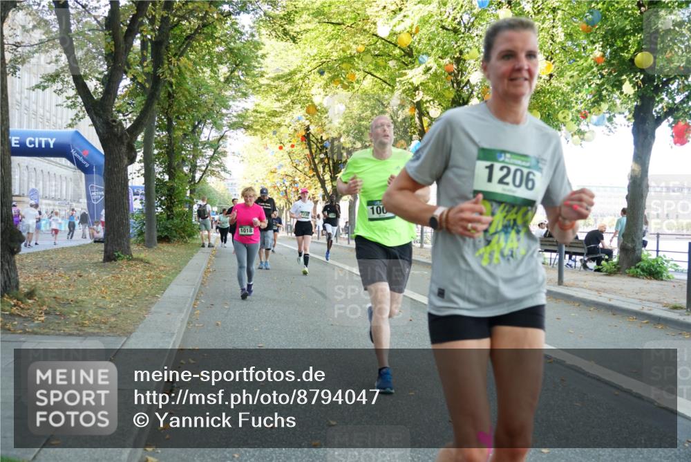 07.09.2025 - BARMER Alsterlauf Yannick Fuchs http://msf.ph/oto/8794047 07.09.2025 11:41:49 Laufen 1018, 139, 100, 1206 meine-sportfotos.de