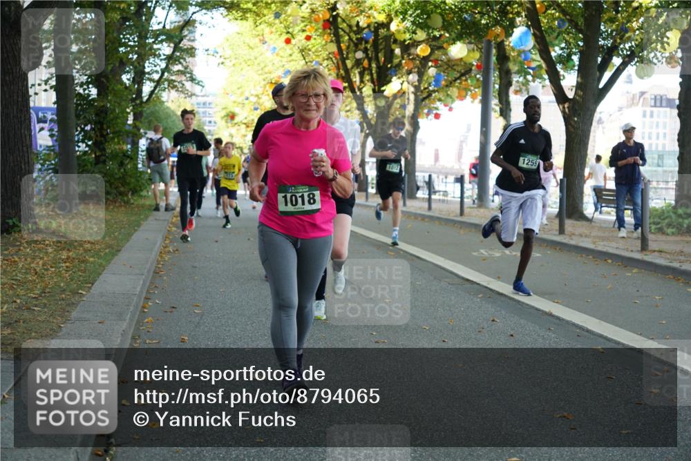 07.09.2025 - BARMER Alsterlauf Yannick Fuchs http://msf.ph/oto/8794065 07.09.2025 11:41:51 Laufen 1018, 1012, 1259 meine-sportfotos.de