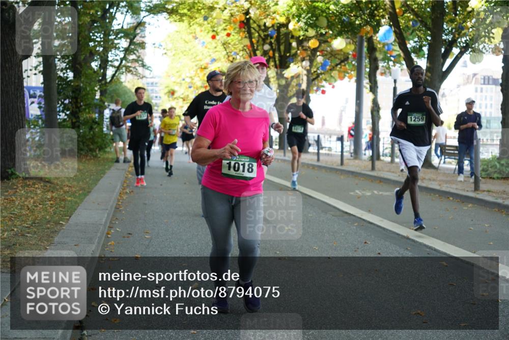 07.09.2025 - BARMER Alsterlauf Yannick Fuchs http://msf.ph/oto/8794075 07.09.2025 11:41:51 Laufen 6, 1018, 1259, 1012 meine-sportfotos.de