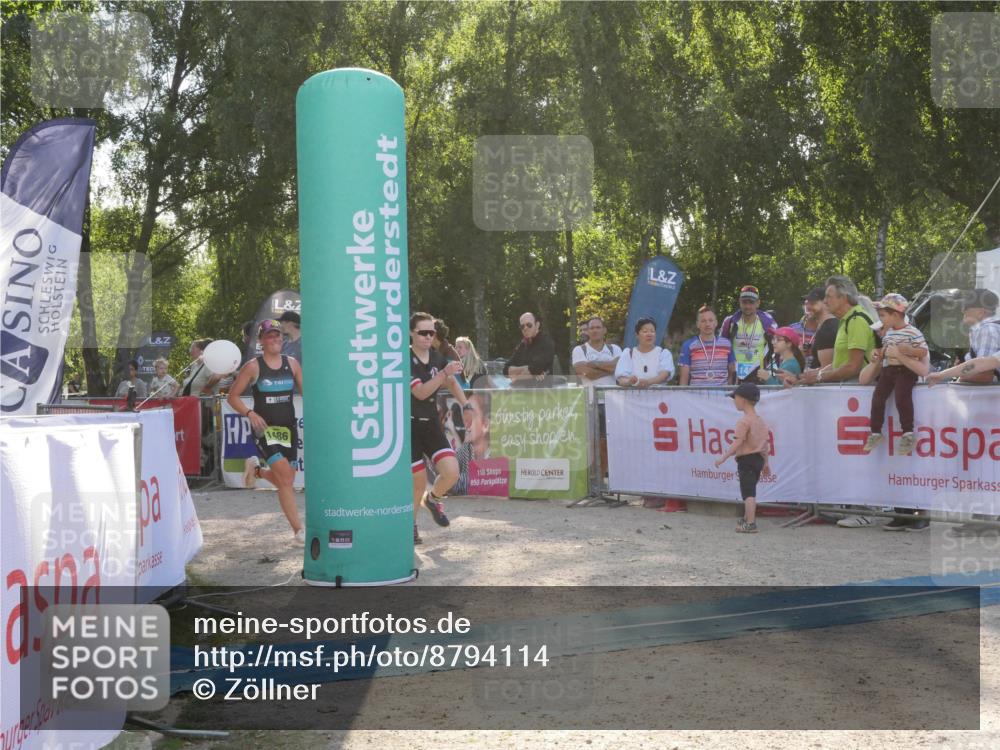 07.09.2025 - 19. Norderstedt Triathlon Zöllner http://msf.ph/oto/8794114 07.09.2025 16:43:45 Ziel 1097, 1486, 1577, 1630 meine-sportfotos.de