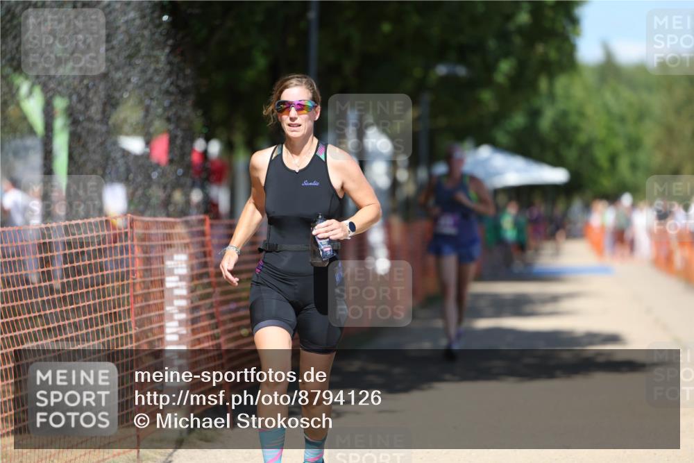 07.09.2025 - 19. Norderstedt Triathlon Michael Strokosch http://msf.ph/oto/8794126 07.09.2025 13:46:03 Laufen 351, 1259 meine-sportfotos.de