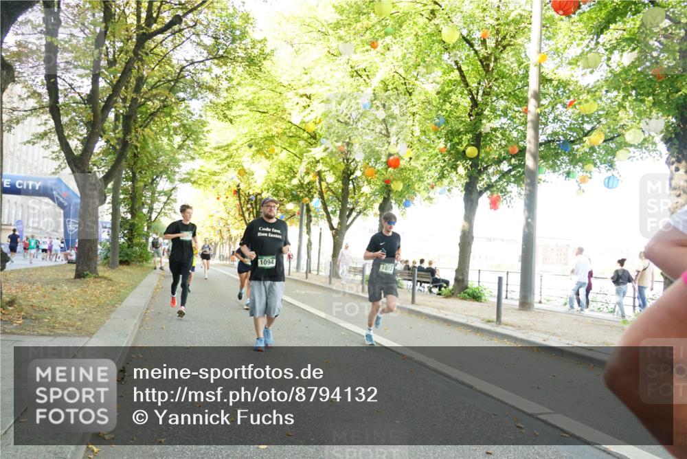07.09.2025 - BARMER Alsterlauf Yannick Fuchs http://msf.ph/oto/8794132 07.09.2025 11:41:54 Laufen 1094, 1012 meine-sportfotos.de
