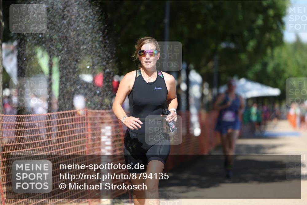 07.09.2025 - 19. Norderstedt Triathlon Michael Strokosch http://msf.ph/oto/8794135 07.09.2025 13:46:04 Laufen 351, 1259 meine-sportfotos.de