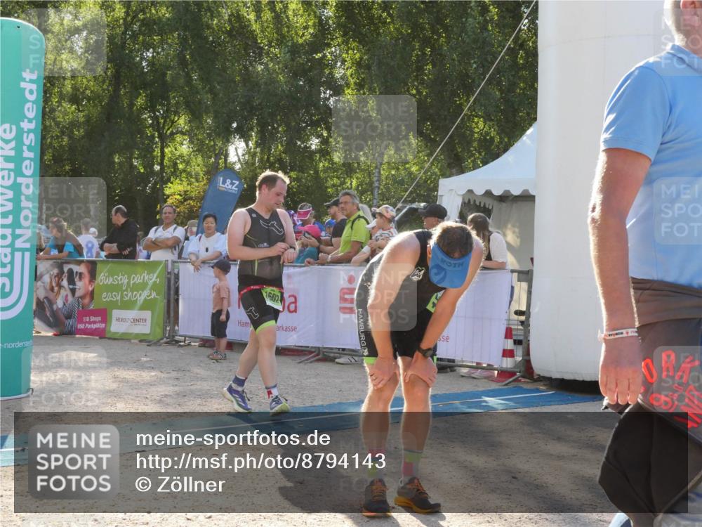 07.09.2025 - 19. Norderstedt Triathlon Zöllner http://msf.ph/oto/8794143 07.09.2025 16:43:58 Ziel 1602, 1631 meine-sportfotos.de