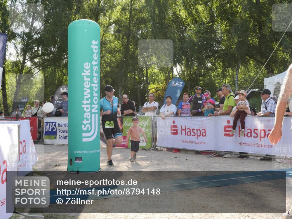 07.09.2025 - 19. Norderstedt Triathlon Zöllner http://msf.ph/oto/8794148 07.09.2025 16:44:02 Ziel 1602, 1631 meine-sportfotos.de