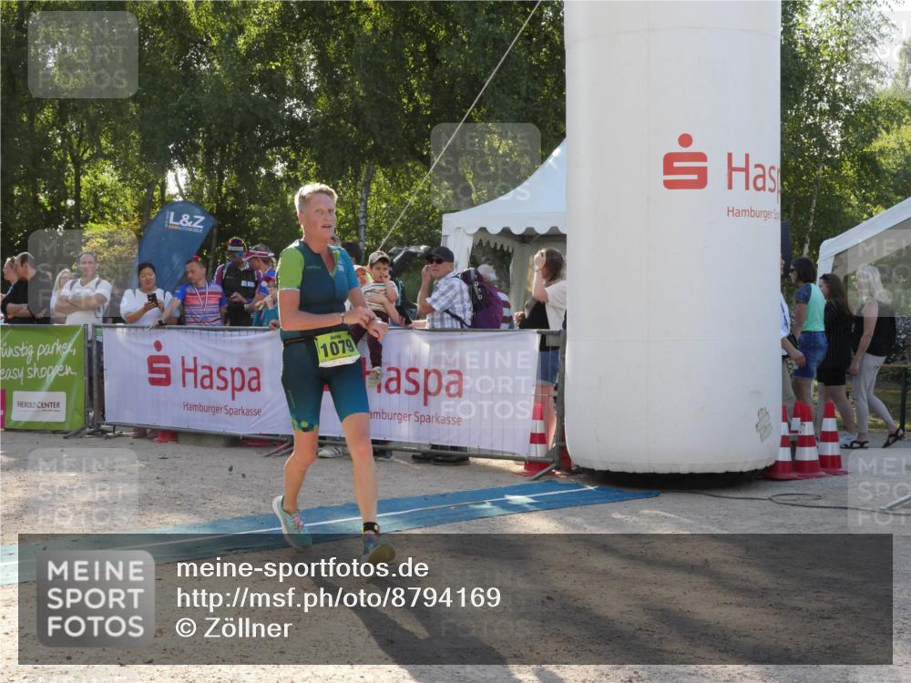 07.09.2025 - 19. Norderstedt Triathlon Zöllner http://msf.ph/oto/8794169 07.09.2025 16:44:24 Ziel 1079 meine-sportfotos.de