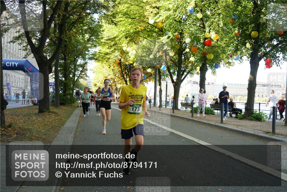 07.09.2025 - BARMER Alsterlauf Yannick Fuchs http://msf.ph/oto/8794171 07.09.2025 11:41:57 Laufen 1097, 173 meine-sportfotos.de