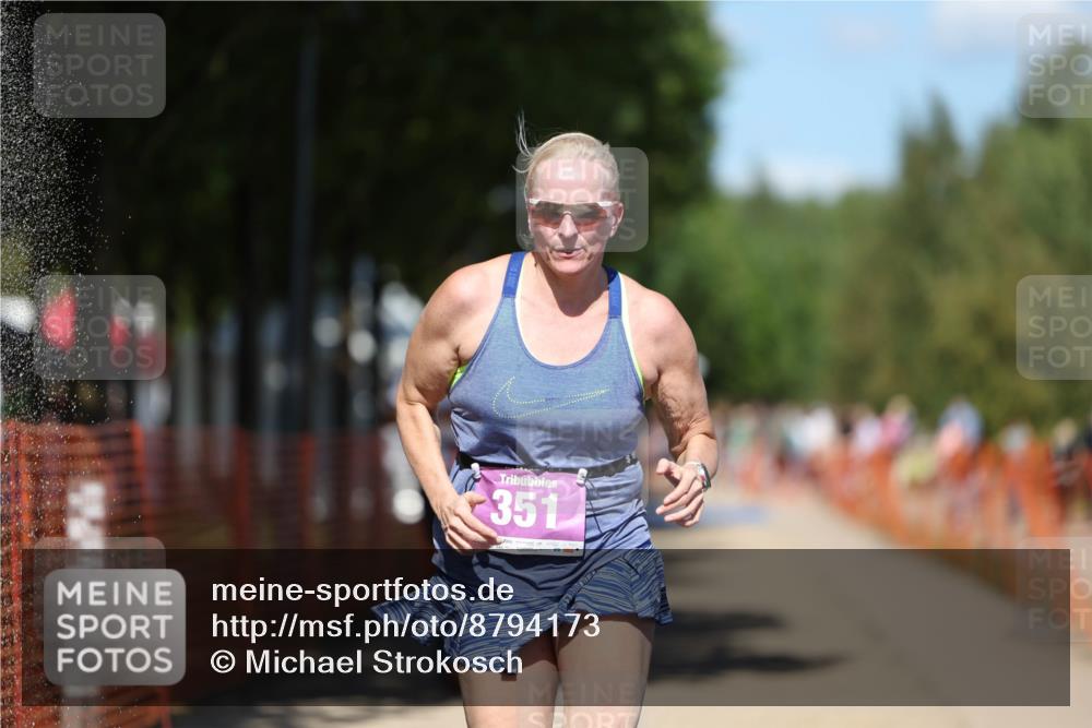 07.09.2025 - 19. Norderstedt Triathlon Michael Strokosch http://msf.ph/oto/8794173 07.09.2025 13:46:10 Laufen 351, 1362 meine-sportfotos.de
