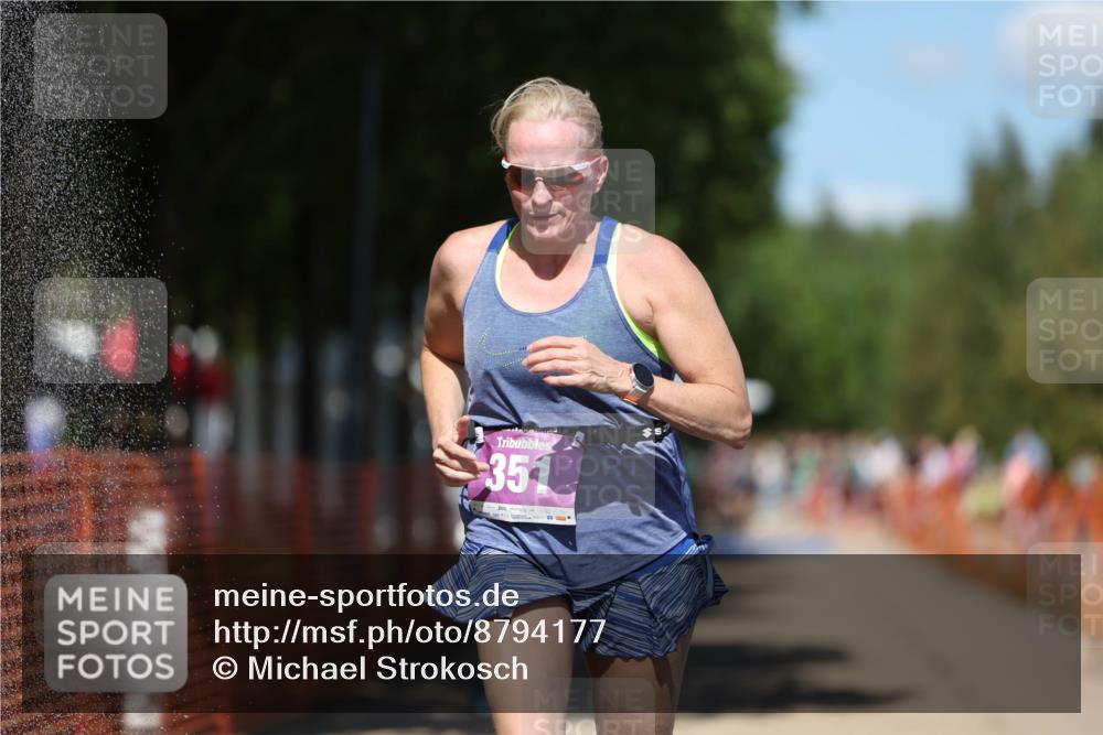 07.09.2025 - 19. Norderstedt Triathlon Michael Strokosch http://msf.ph/oto/8794177 07.09.2025 13:46:10 Laufen 351, 1362 meine-sportfotos.de