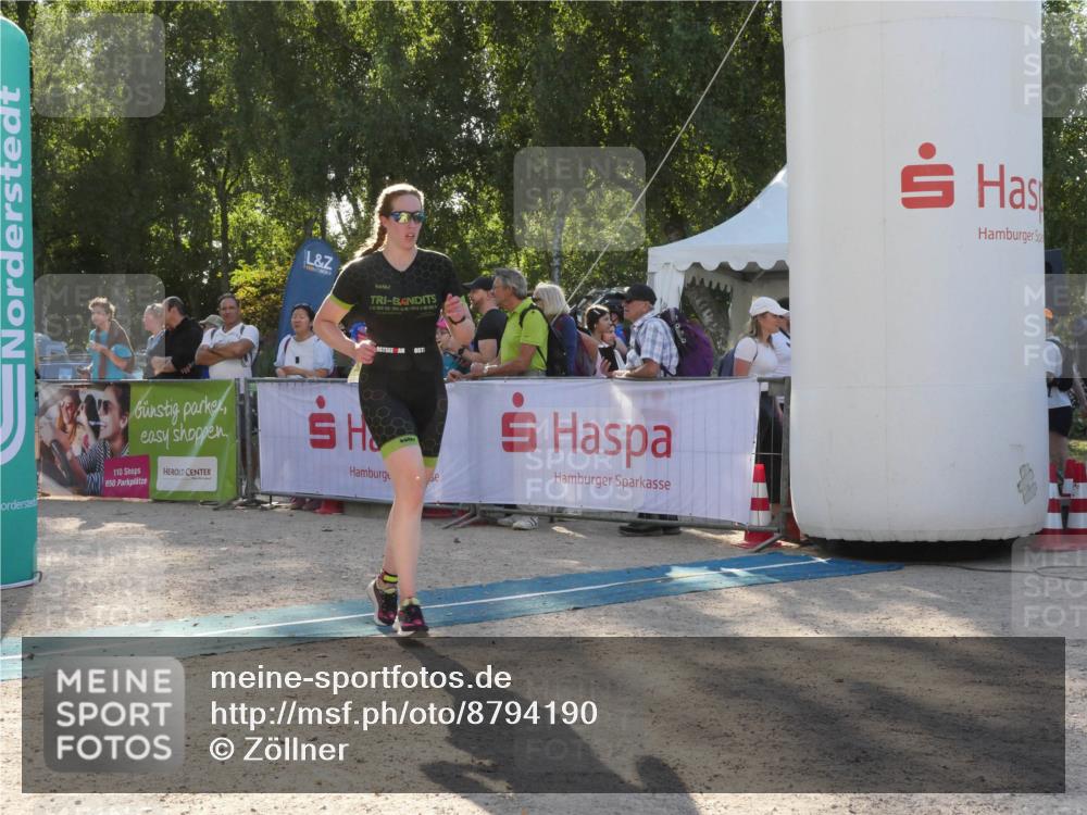 07.09.2025 - 19. Norderstedt Triathlon Zöllner http://msf.ph/oto/8794190 07.09.2025 16:45:10 Ziel 1082, 1609 meine-sportfotos.de