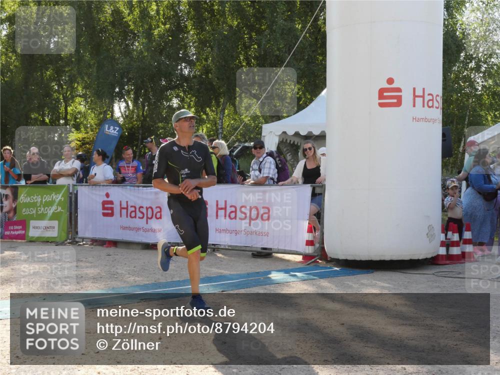07.09.2025 - 19. Norderstedt Triathlon Zöllner http://msf.ph/oto/8794204 07.09.2025 16:45:13 Ziel 1082, 1609 meine-sportfotos.de