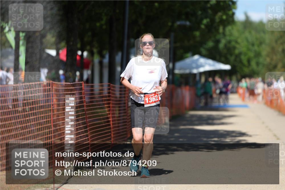 07.09.2025 - 19. Norderstedt Triathlon Michael Strokosch http://msf.ph/oto/8794209 07.09.2025 13:46:12 Laufen 351, 1362 meine-sportfotos.de