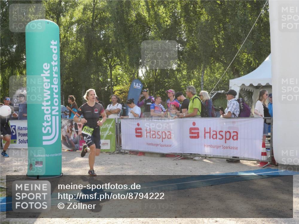 07.09.2025 - 19. Norderstedt Triathlon Zöllner http://msf.ph/oto/8794222 07.09.2025 16:45:22 Ziel 509, 1052, 1072, 1569 meine-sportfotos.de