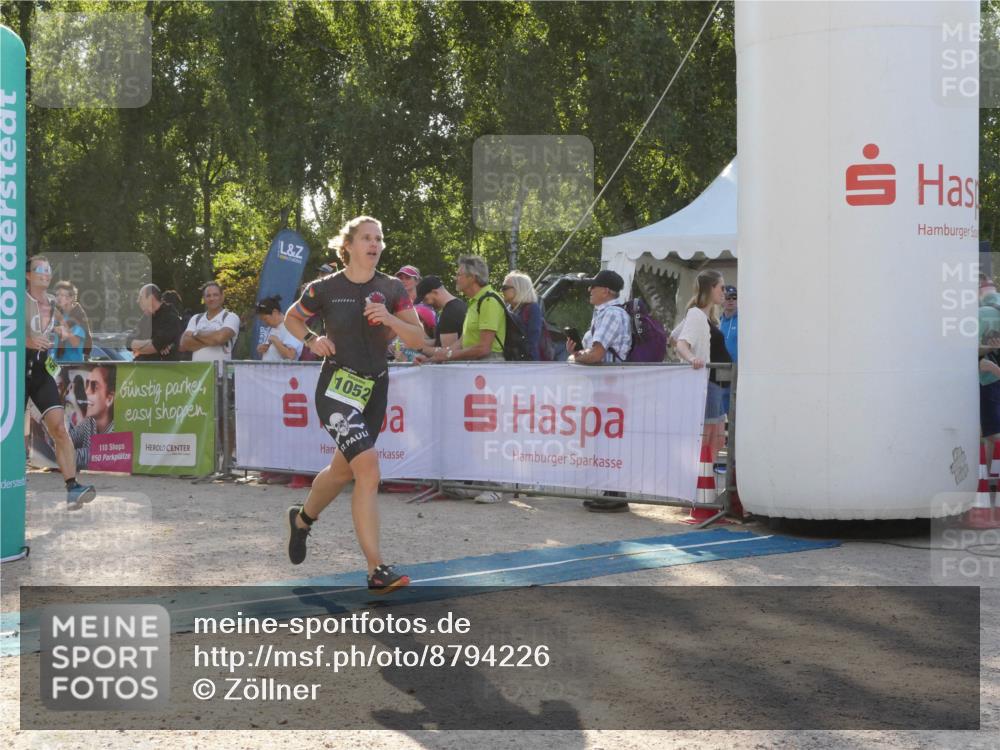 07.09.2025 - 19. Norderstedt Triathlon Zöllner http://msf.ph/oto/8794226 07.09.2025 16:45:23 Ziel 509, 1052, 1072, 1569 meine-sportfotos.de