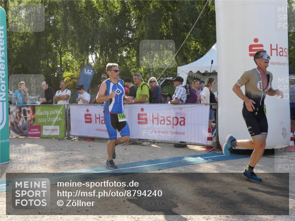 07.09.2025 - 19. Norderstedt Triathlon Zöllner http://msf.ph/oto/8794240 07.09.2025 16:45:25 Ziel 509, 1052, 1072, 1569 meine-sportfotos.de