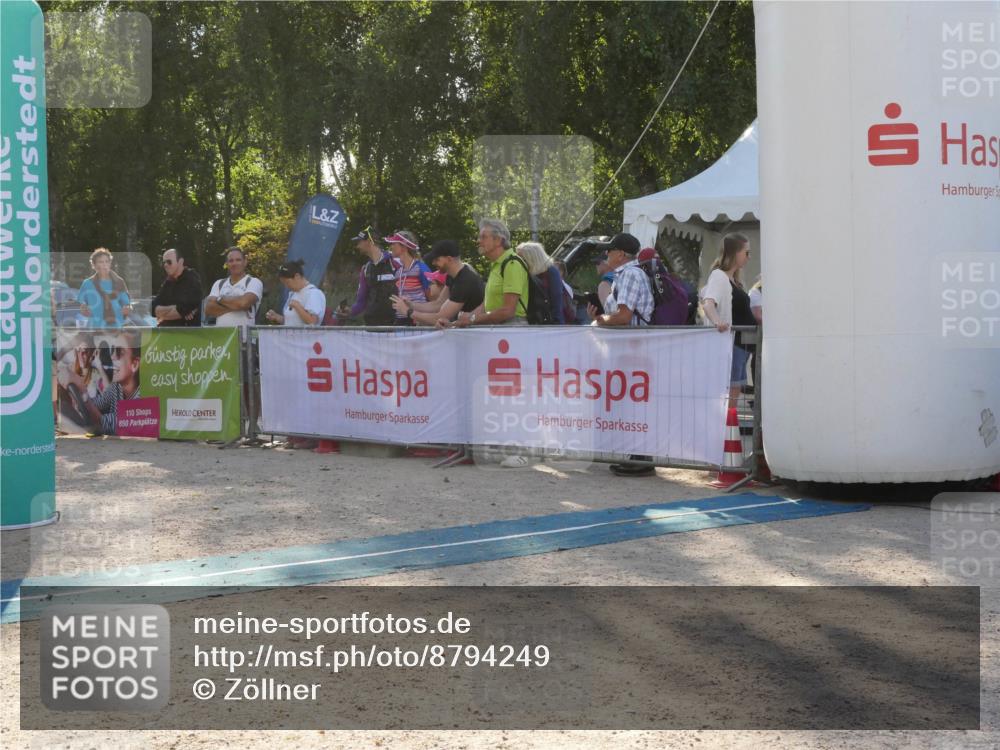 07.09.2025 - 19. Norderstedt Triathlon Zöllner http://msf.ph/oto/8794249 07.09.2025 16:45:26 Ziel 509, 1052, 1072, 1569 meine-sportfotos.de
