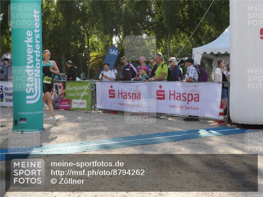 07.09.2025 - 19. Norderstedt Triathlon Zöllner http://msf.ph/oto/8794262 07.09.2025 16:45:54 Ziel 1089 meine-sportfotos.de