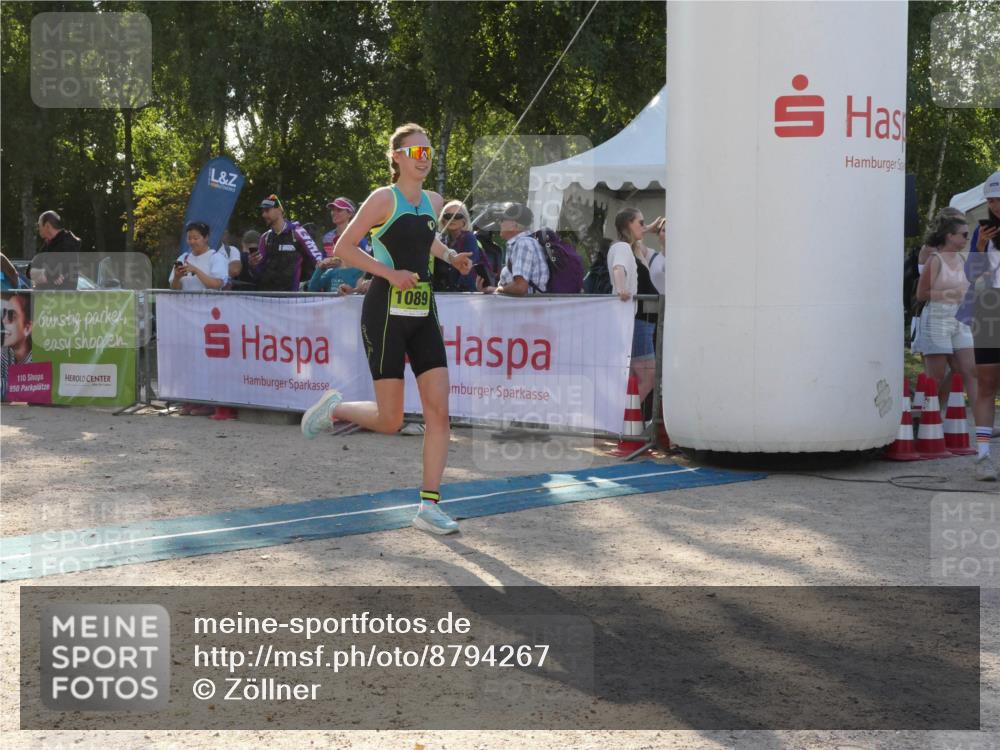 07.09.2025 - 19. Norderstedt Triathlon Zöllner http://msf.ph/oto/8794267 07.09.2025 16:45:56 Ziel 1089 meine-sportfotos.de