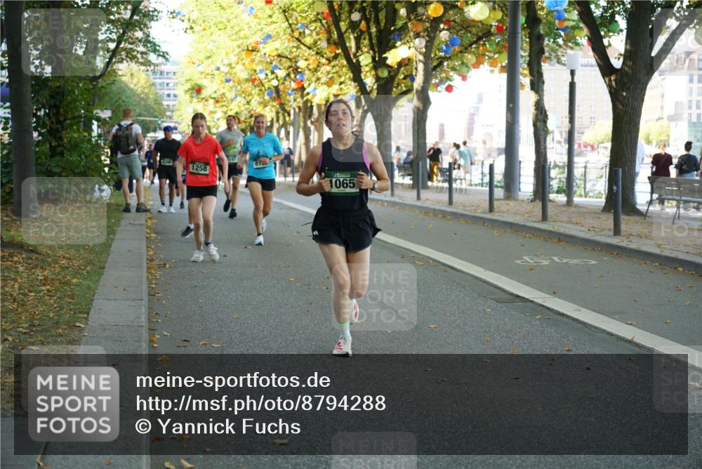 07.09.2025 - BARMER Alsterlauf Yannick Fuchs http://msf.ph/oto/8794288 07.09.2025 11:42:14 Laufen 1258, 8150, 1065 meine-sportfotos.de