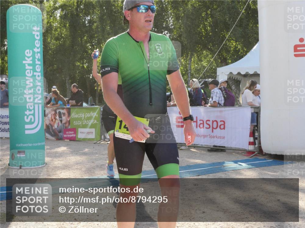 07.09.2025 - 19. Norderstedt Triathlon Zöllner http://msf.ph/oto/8794295 07.09.2025 16:46:09 Ziel 447, 474, 1492 meine-sportfotos.de