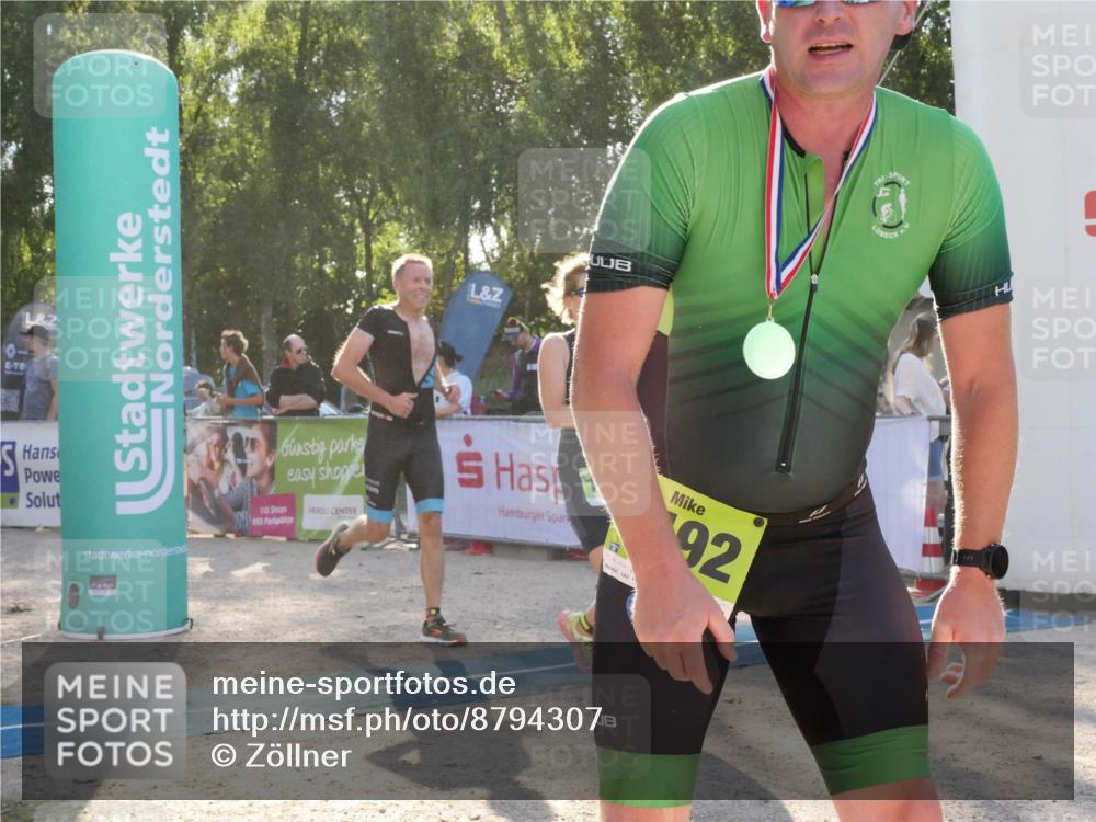 07.09.2025 - 19. Norderstedt Triathlon Zöllner http://msf.ph/oto/8794307 07.09.2025 16:46:15 Ziel 474, 1043, 1621 meine-sportfotos.de