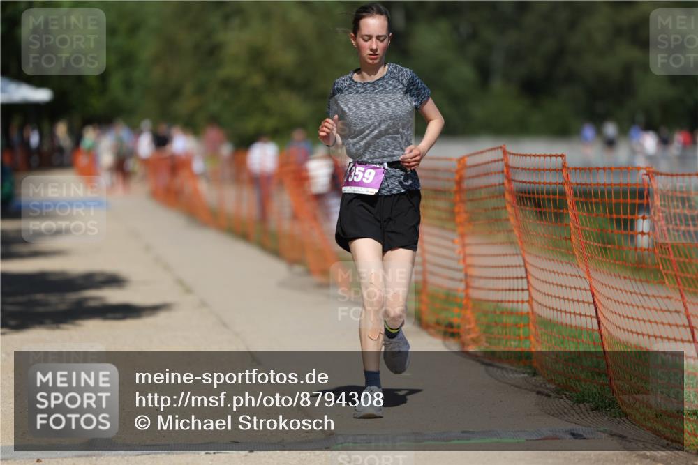 07.09.2025 - 19. Norderstedt Triathlon Michael Strokosch http://msf.ph/oto/8794308 07.09.2025 13:46:38 Laufen 359, 804 meine-sportfotos.de