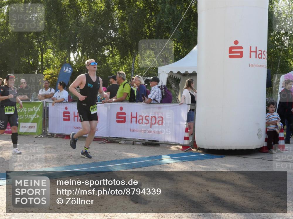 07.09.2025 - 19. Norderstedt Triathlon Zöllner http://msf.ph/oto/8794339 07.09.2025 16:46:39 Ziel 1047, 1619 meine-sportfotos.de